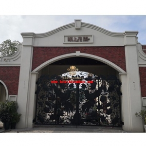 7mx4.5m hand forged wrought iron gates installation