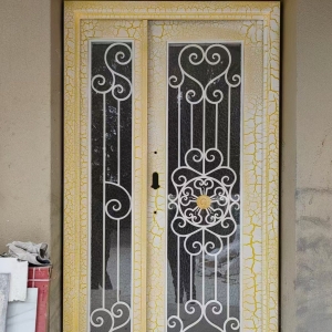 Luxury Wrought Iron Door China Modern Black Single Entry Door