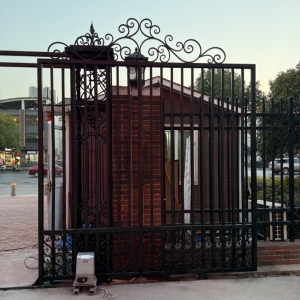 Metal Driveway Wrought Iron Gates Design