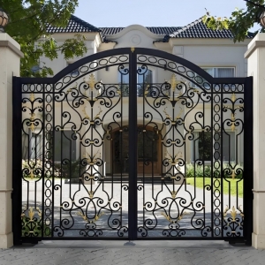 Luxury China Wrought Iron Gates Design For Sale