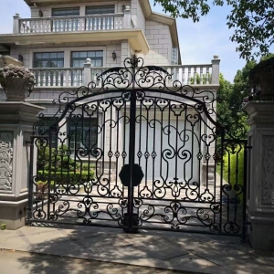 Home Villa Wrought Iron Gate Design Metal Steel Driveway Gate China For Sale