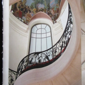 Luxury Fancy Wrought IronMetal Railing Indoor Balustrade Balcony for Curved Staircase China Design For Austrlia House