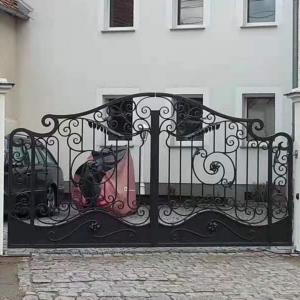 Hot Dip Galvanized Solid Wrought Iron Modern Classic Luxury Double Swing Driveway Gate