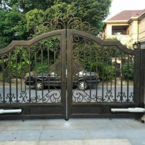 Luxury Custom Wrought Iron Gate Outdoor Metal Gate China For Sale