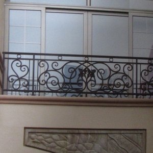 Fancy Luxury Outdoor Wrought Iron Balcony Railing Handcrafted Designs for Balustrades & Handrails China For Australia House