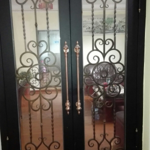 China Wholesale Wrought Iron Door Steel Glass Doors