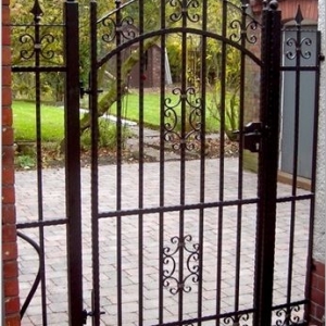 China Customized Wrought Iron Door Exclusive Heavy Secure Wrought Iron Main Gate